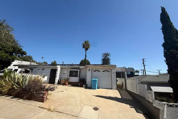 4227 COLLEGE AVE