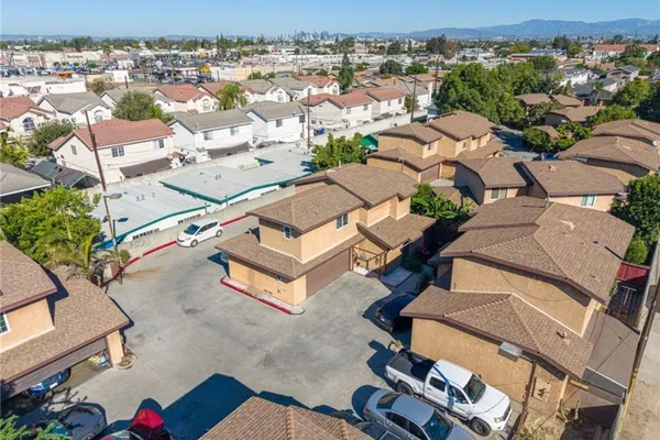 4802 SANTA ANA G
