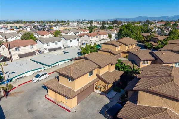 4802 SANTA ANA G