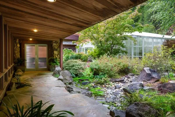 10170 PESCADERO CREEK RD