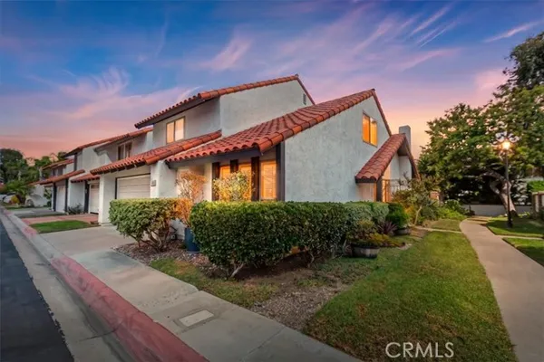 1402 ALPINE LN