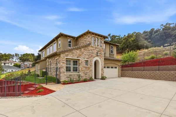 1960 LAVENDER WAY
