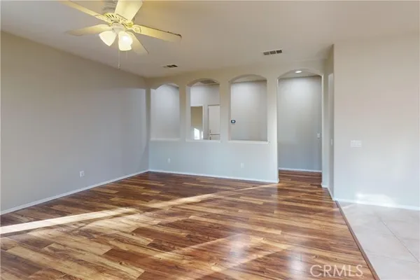 29285 SAND CREEK CIR