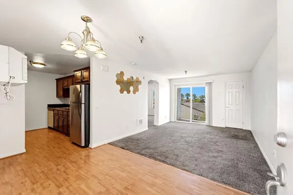 5252 ORANGE AVE 221