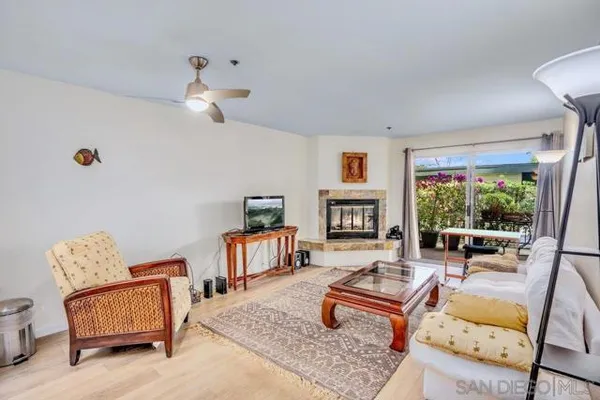 1616 CIRCA DEL LAGO C 108