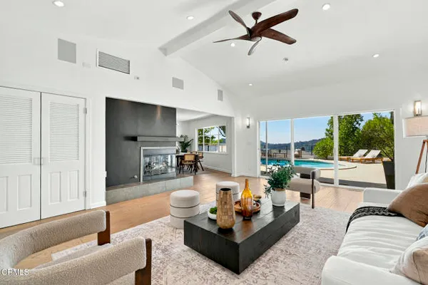 507 VENADO VISTA DR