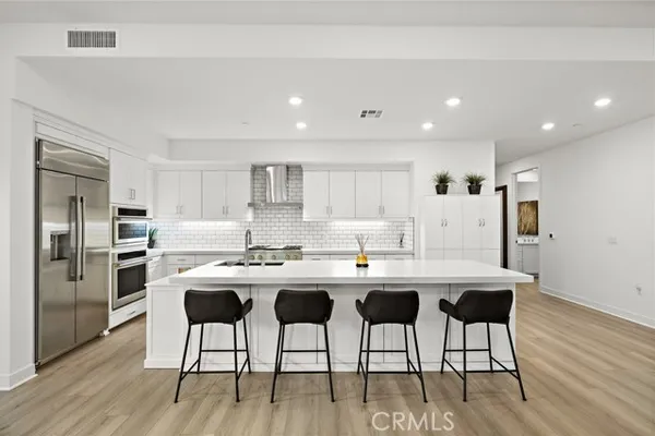 3101 RIVINGTON