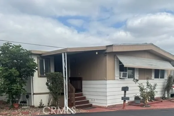 235 S S BEACH BLVD 54