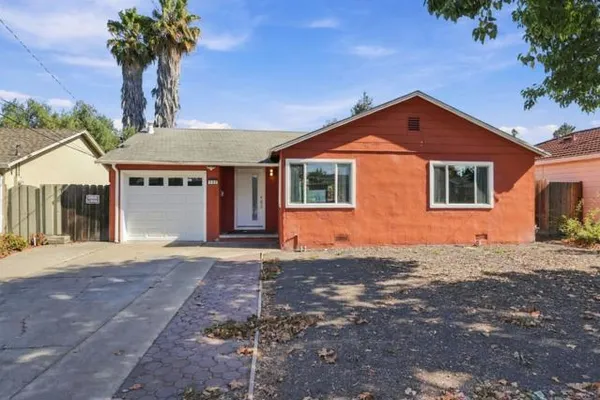 588 BORREGAS AVE