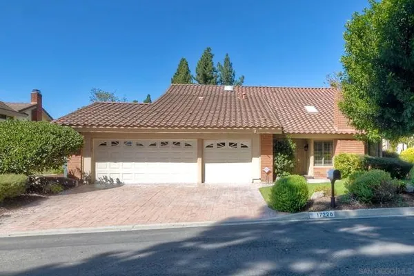 17220 MERLOT PL