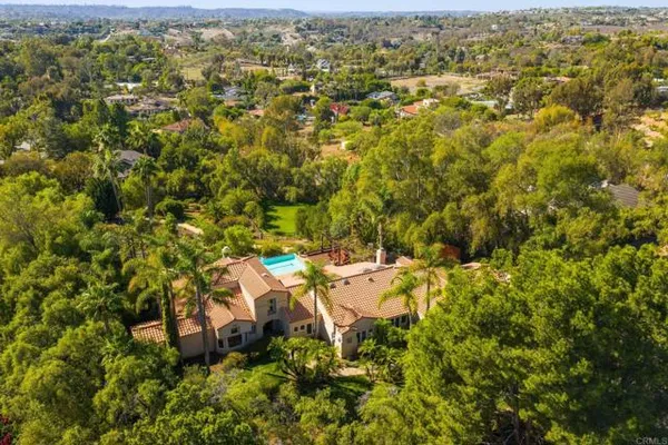 3456 FORTUNA RANCH RD