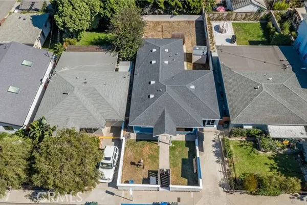 432 BUNGALOW DR