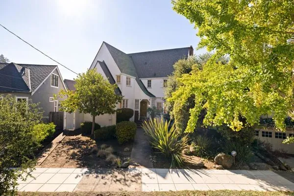 6007 ROCKRIDGE BLVD