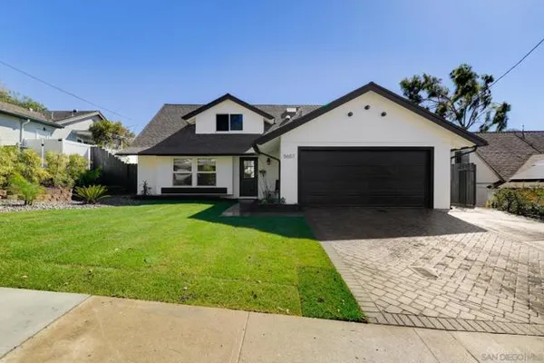5657 RED RIVER DR
