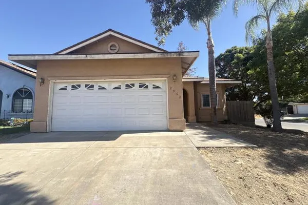 2962 WESTMINSTER CT