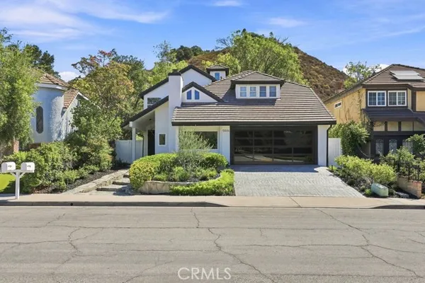 5506 FOREST CV