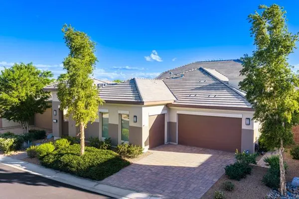 82565 LADDER CANYON DR
