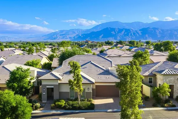 82565 LADDER CANYON DR