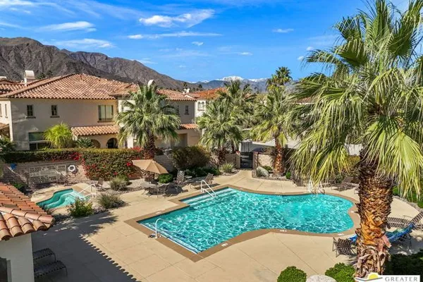 1450 N YERMO DR
