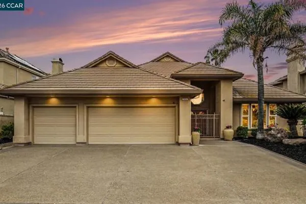 5666 OAKMONT CT
