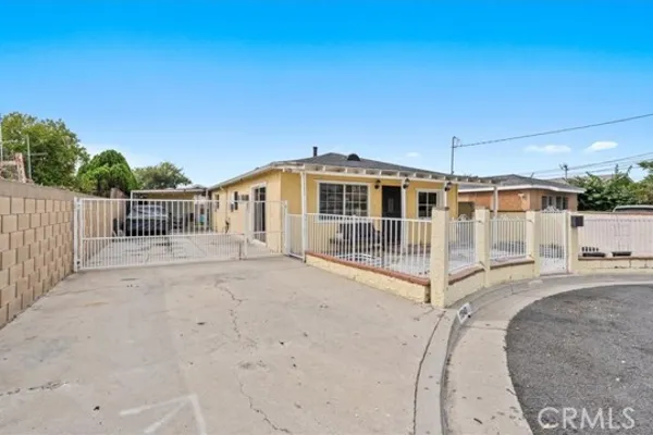 11940 HERMOSURA ST