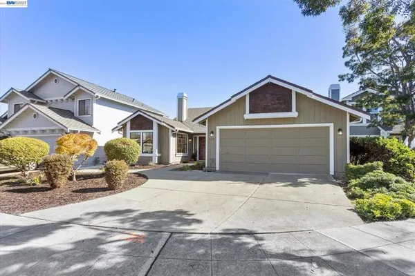 222 STANBRIDGE CT