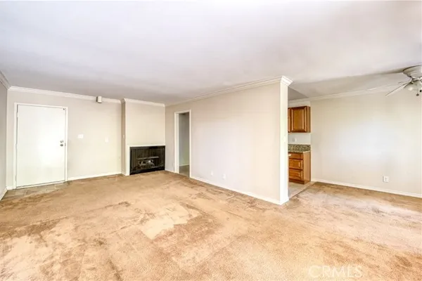 277 PLEASANT ST 109