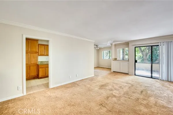 277 PLEASANT ST 109