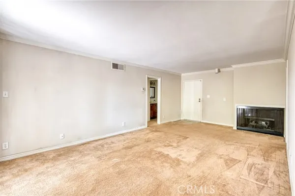 277 PLEASANT ST 109