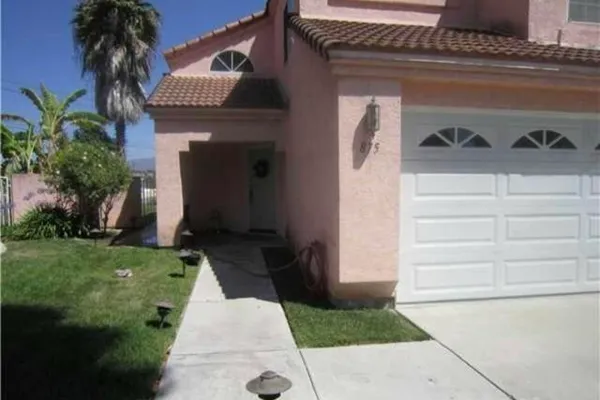 875 RIDGEWATER DR