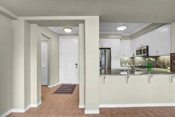 8233 STATION VILLAGE LN 2414