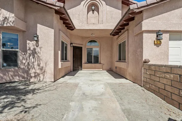 27325 VENTURA DR