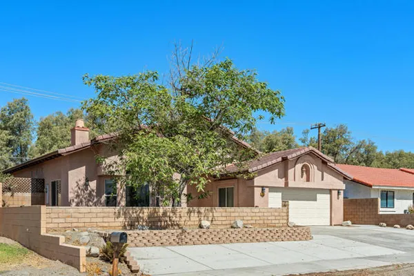 27325 VENTURA DR