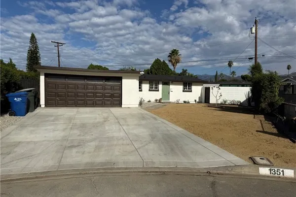 1351 N CALVADOS AVE