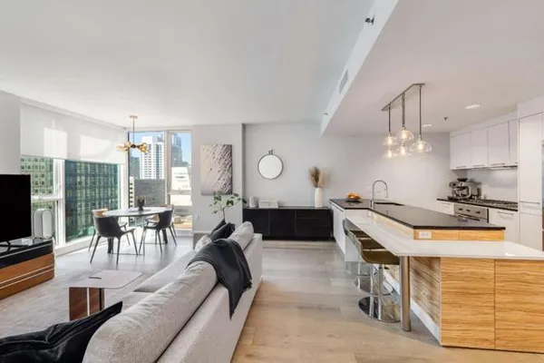 631 FOLSOM ST 15B