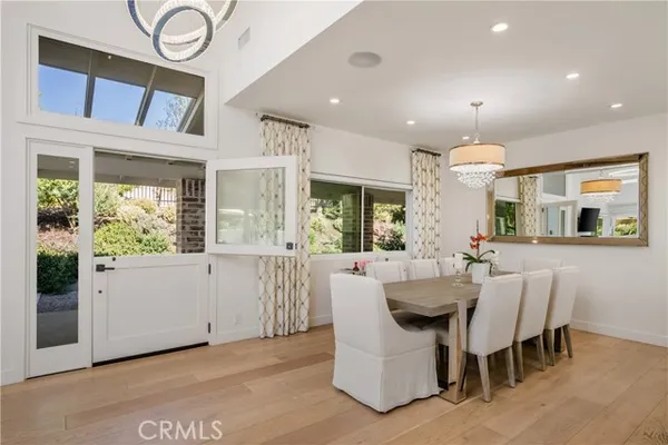 2 MARITIME DR