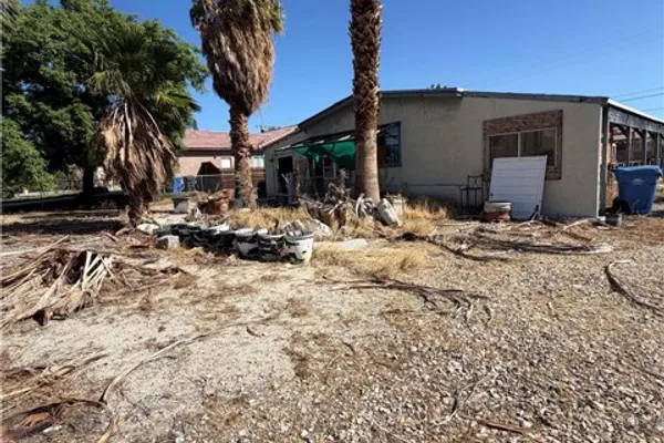 15820 AVENIDA MONTEFLORA