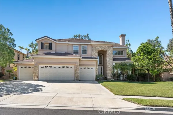 4530 EDGEWATER CIR