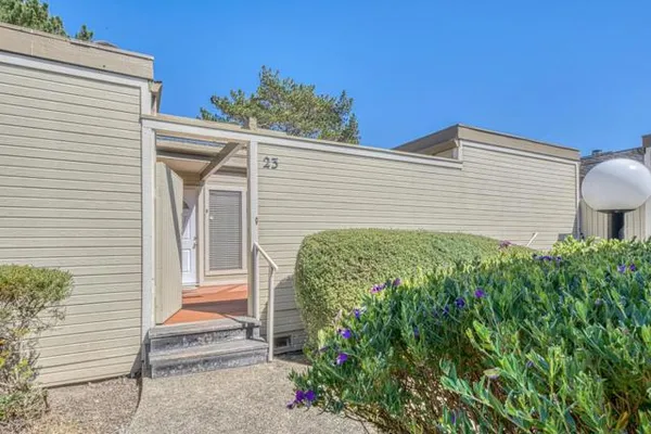 400 MAR VISTA DR 23