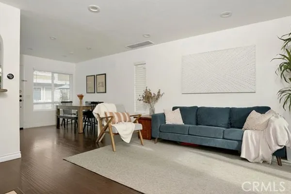 131 DOGWOOD LN 132