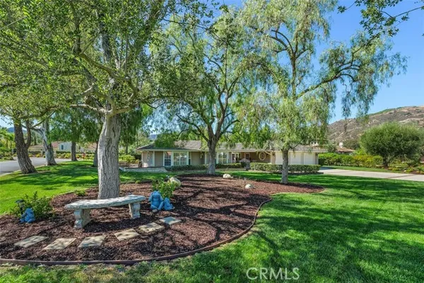 22833 HIDDEN CREEK CT