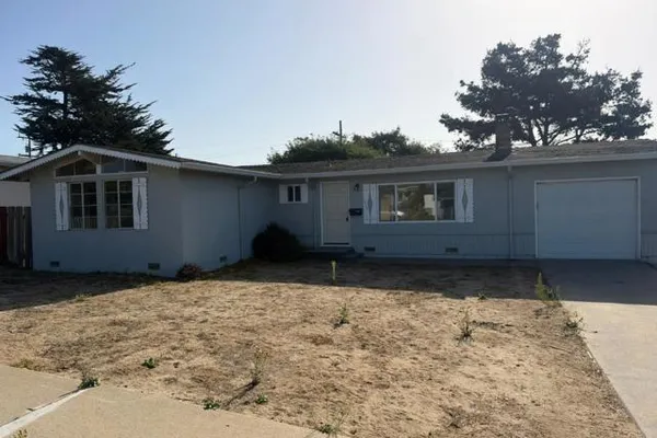 3184 VISTA DEL CAMINO
