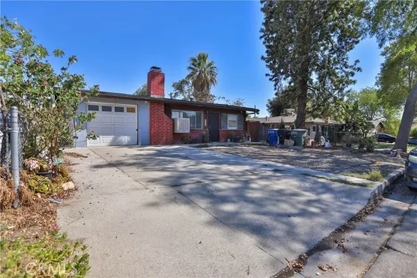 2999 CASA LOMA DR