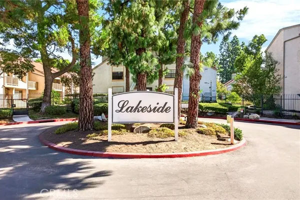 10630 LAKESIDE S 276
