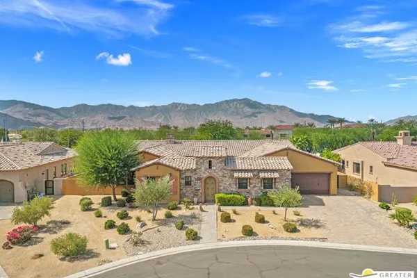 33 ALICANTE CIR
