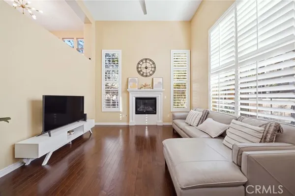 16094 GABLES LOOP