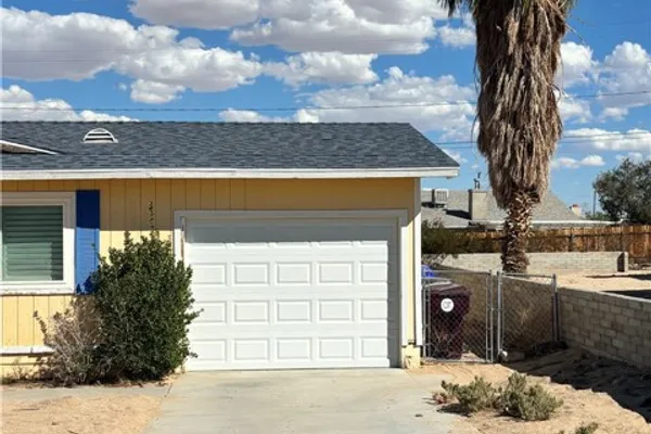 5557 CAHUILLA