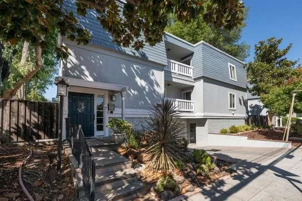 1122 WHIPPLE AVE 15