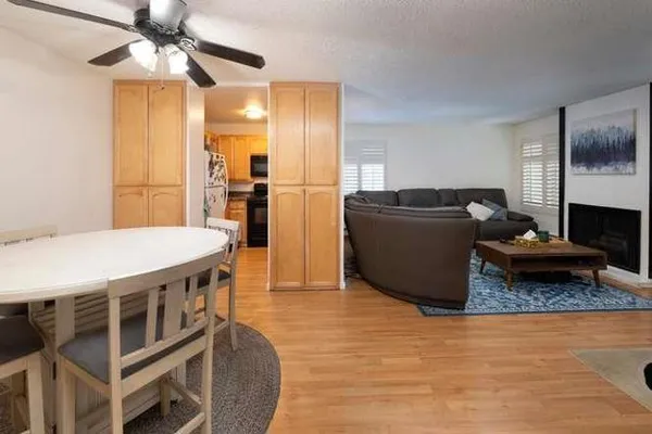 1122 WHIPPLE AVE 15