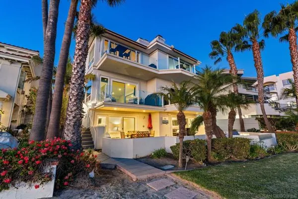 1177 PACIFIC BEACH DR A